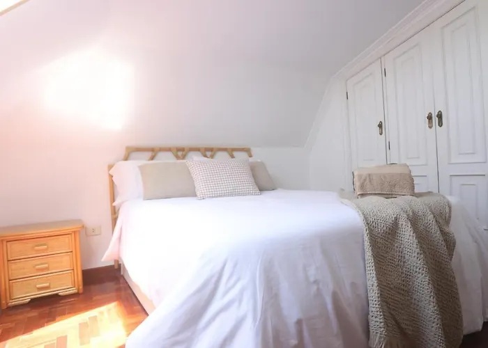 Atico Laxe Grande א גוארדה